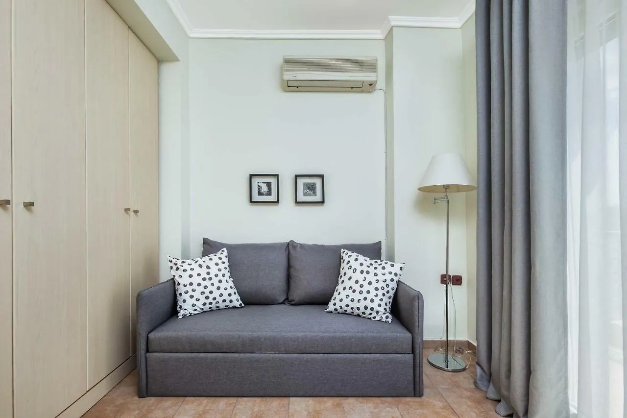 펜션 Summer Houses In 아피토스